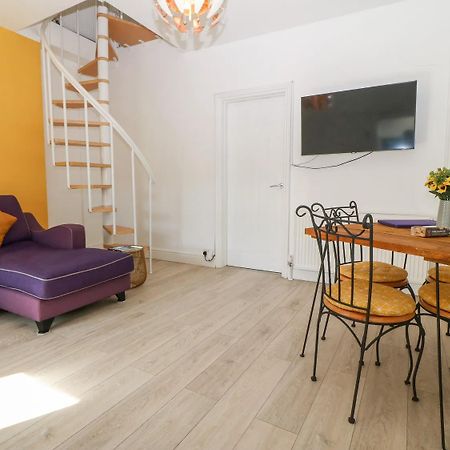 'Llandudno Central' - 2 Bed Luxury Flat, Close To Town And Beaches Экстерьер фото