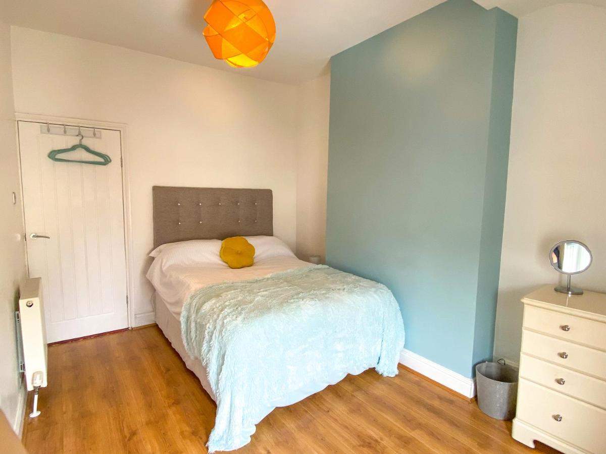 'Llandudno Central' - 2 Bed Luxury Flat, Close To Town And Beaches Экстерьер фото