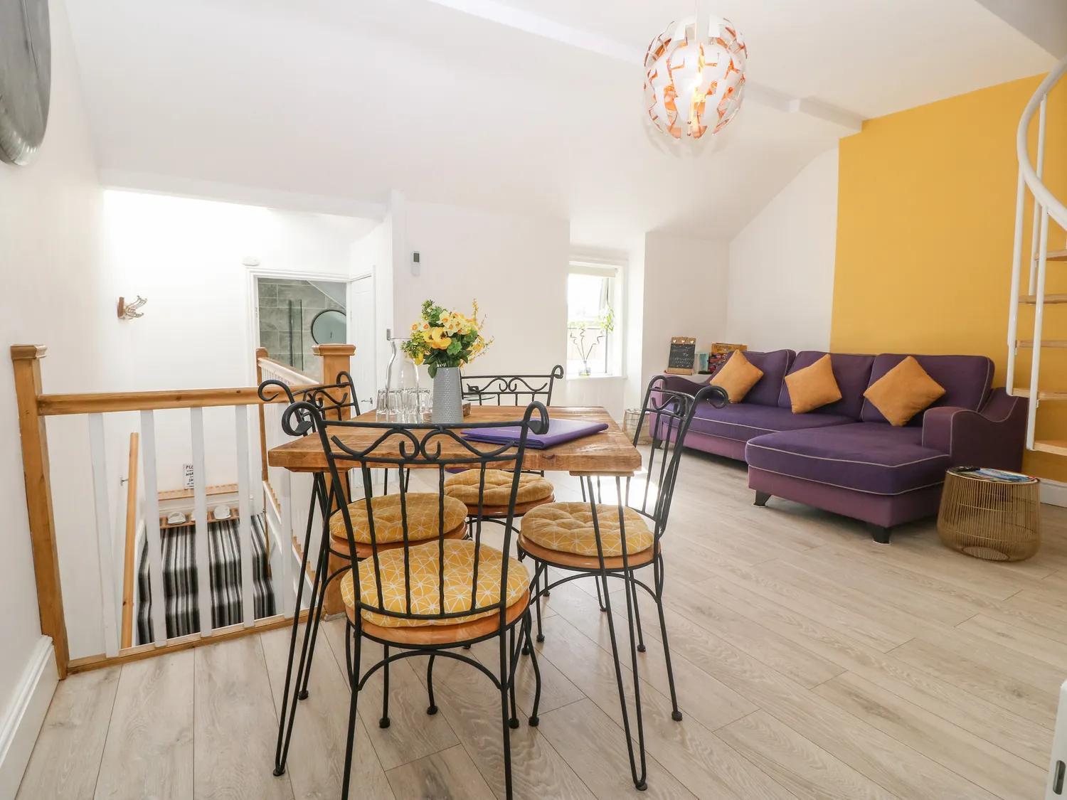'Llandudno Central' - 2 Bed Luxury Flat, Close To Town And Beaches Экстерьер фото